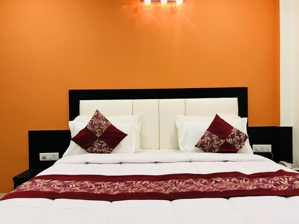 Aaradhya Residency Hotel Agra  Luaran gambar